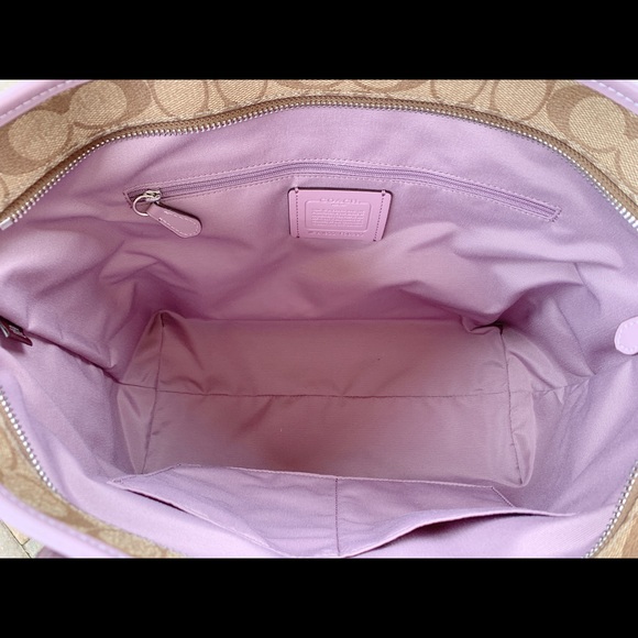 Gaby’sBags👜💕-Coach purpose khaki signature lilac - Picture 4 of 4